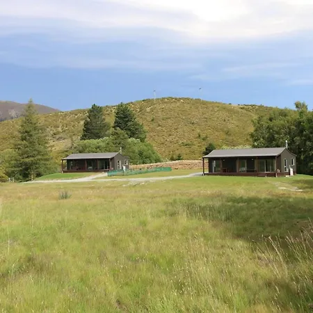 Alpine Views Burkes Pass Villa Exterior photo