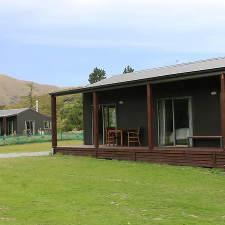 Alpine Views Burkes Pass Villa Exterior photo